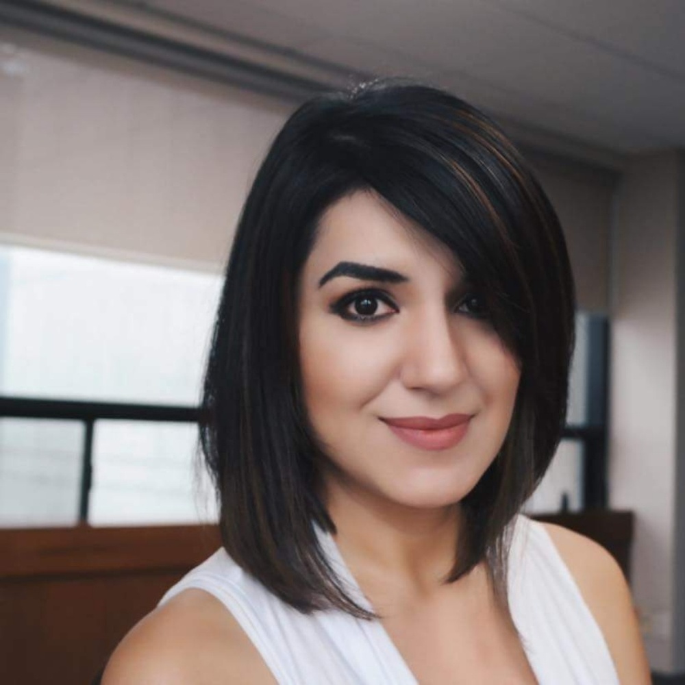 Meet your Posher, Marcela